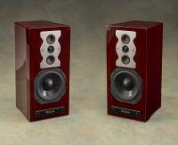 McIntosh XR50 red walnut